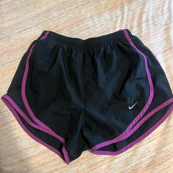 Purple Nike running shorts - Picture 1 of 3